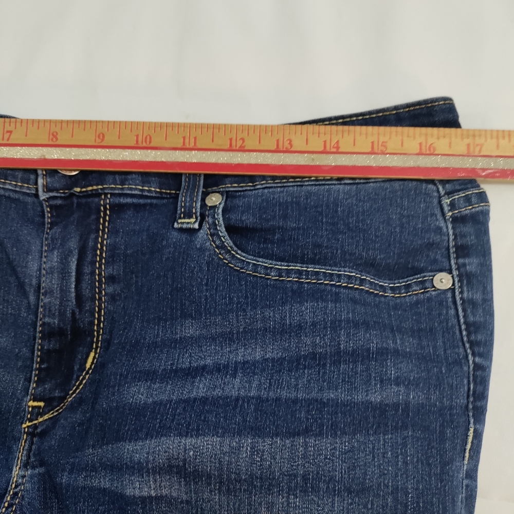 Levi's Signature Modern Straight Mid Rise Dark Wash Stretch Denim Jeans Size 14 - Picture 7 of 16